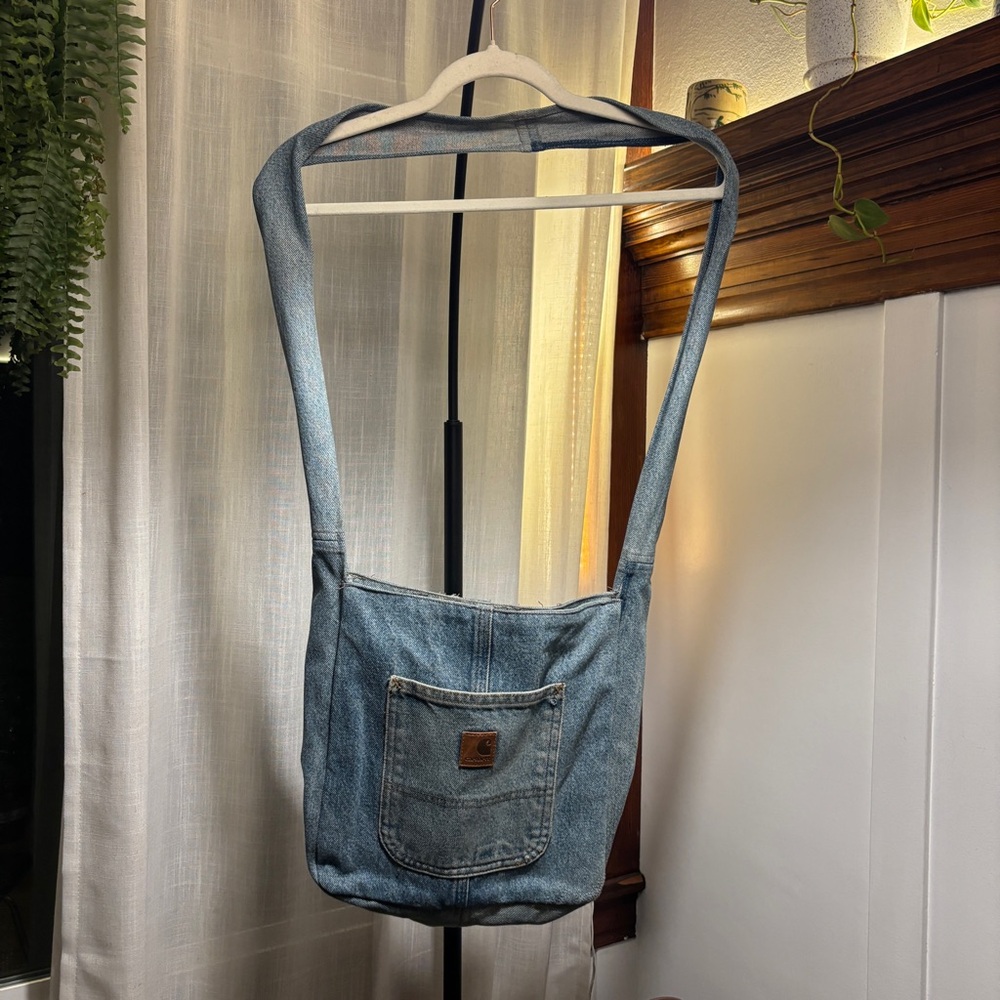 Carhartt Denim Blue Messenger Bag - Picture 2 of 4